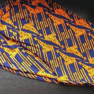 LuLaRoe Tall & Curvy giraffe leggings